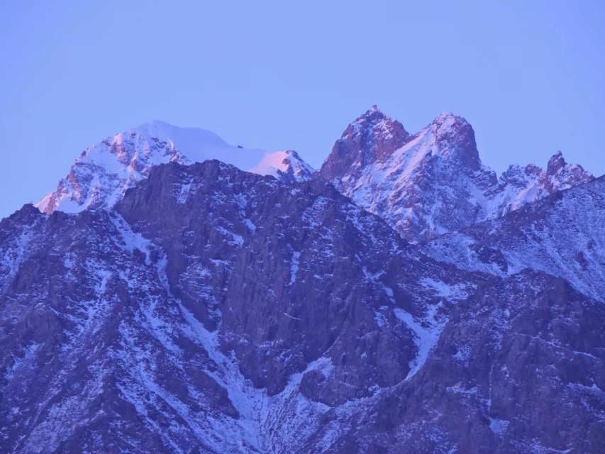 探秘帕米尔高原塔吉克族,帕米尔高原上的塔吉克族族人