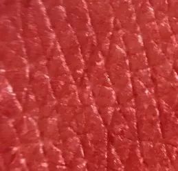 不瞒你说,用了这支小众口红我丢了我的阿玛尼!