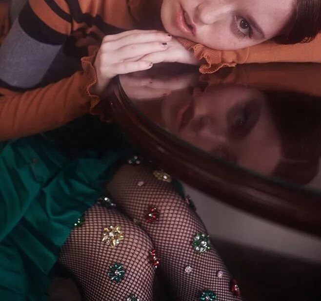 袜子如何搭配篮球鞋,法式水晶袜搭配什么袜子