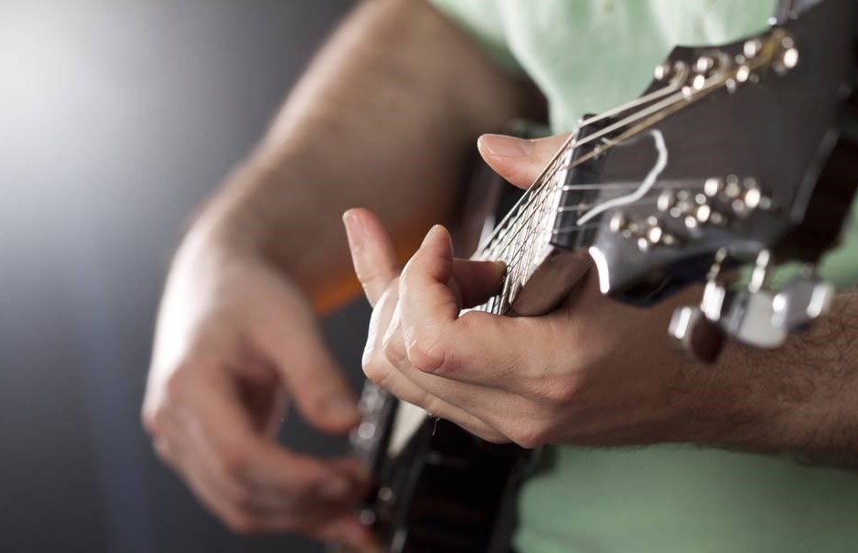 初学者练吉他的十大忠告,吉他入门到精通有什么技巧