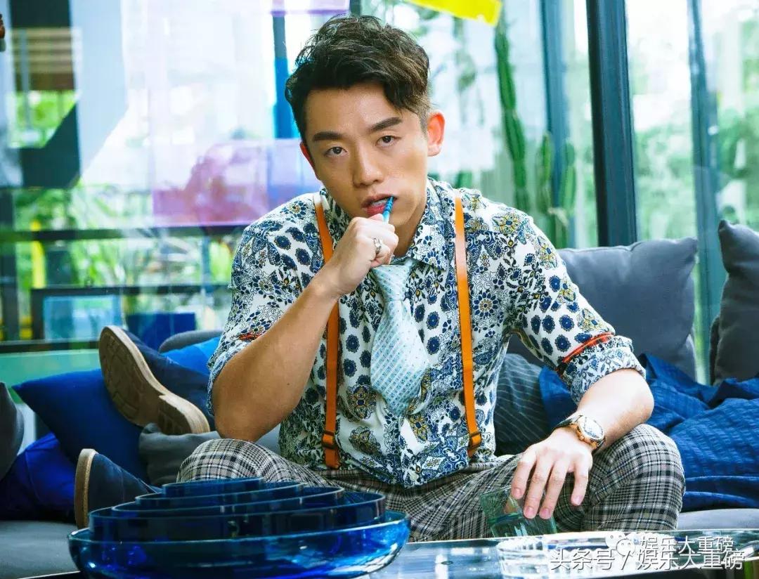 前任3郑恺撩妹被女友发现,郑恺不愧是前任3的搞笑担当