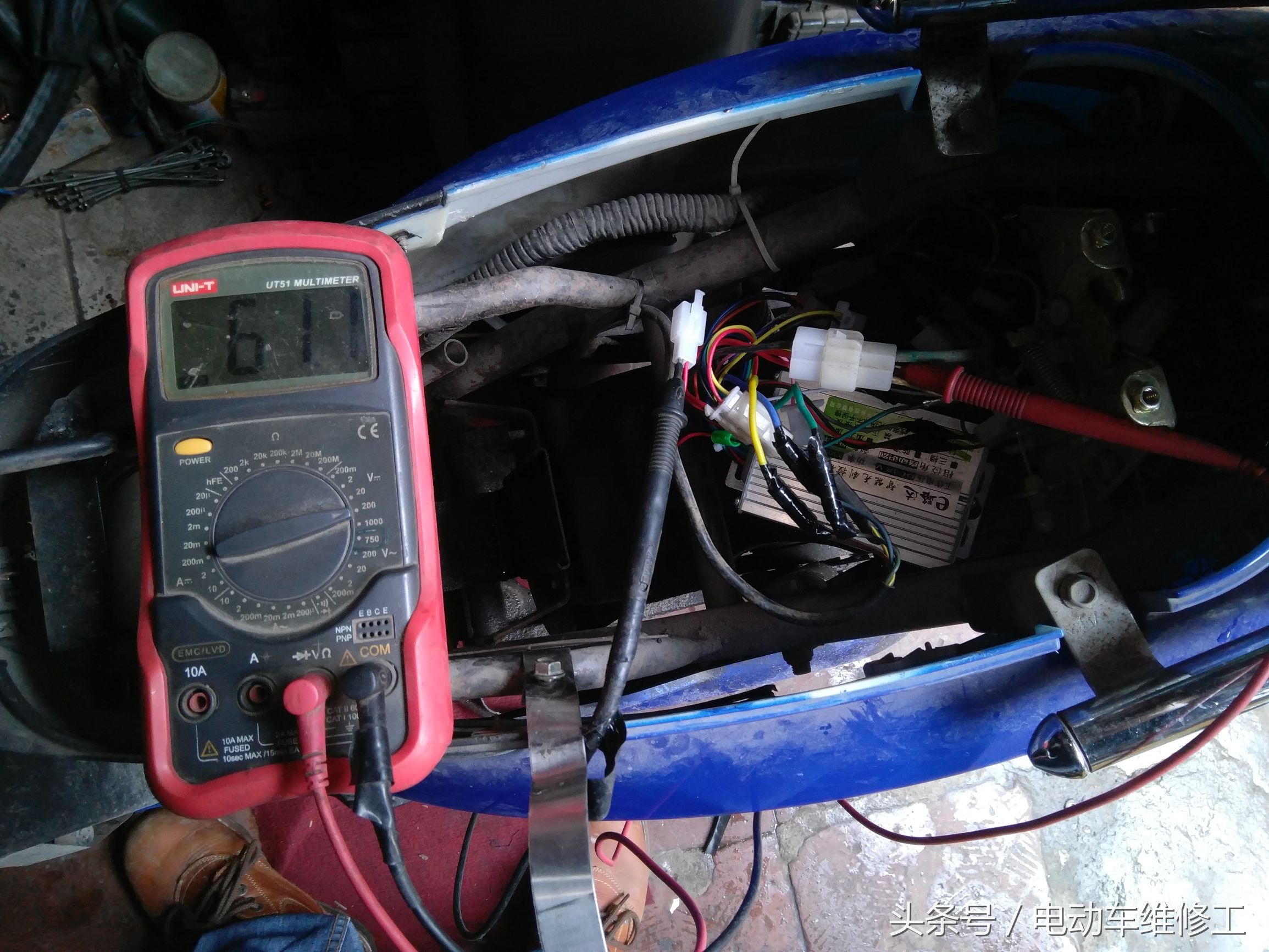 电动车显示99公里但是不走怎么修,电动车不走的原因及修理视频