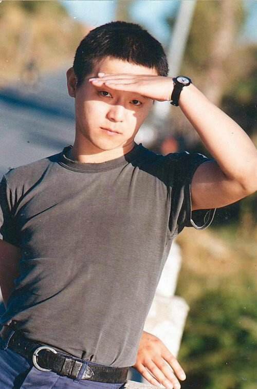 窦唯唱的歌曲为了谁,窦唯只听几个人的歌