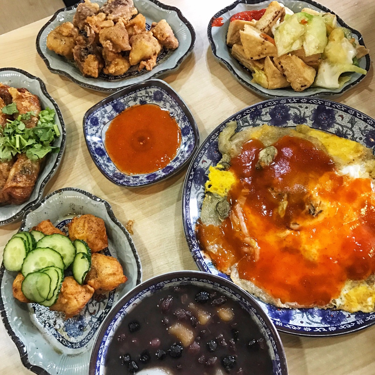 南京有名的新街口小吃街,南京新街口明瓦廊美食街旅馆