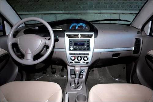 奔驰奇瑞测试,汽车评测只说缺点