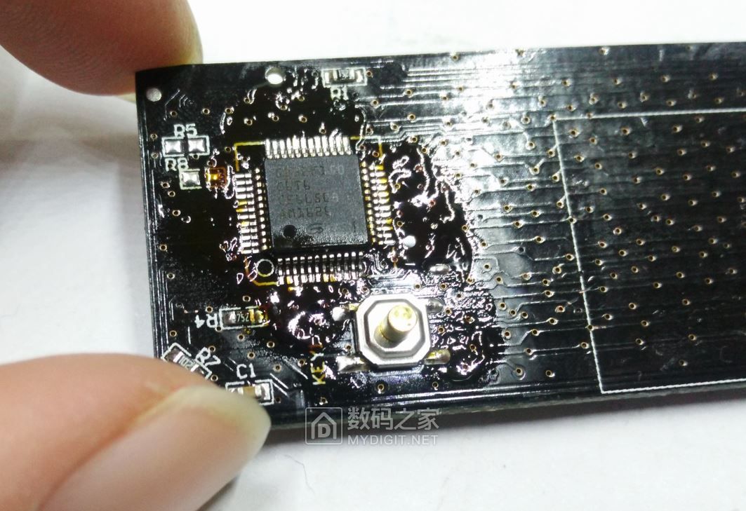 电子胸牌的另类玩法!关于LED点阵胸牌综合改造集合,全开源