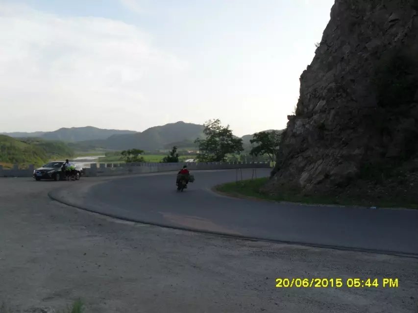 浪漫的集体露营,浪漫的第一次