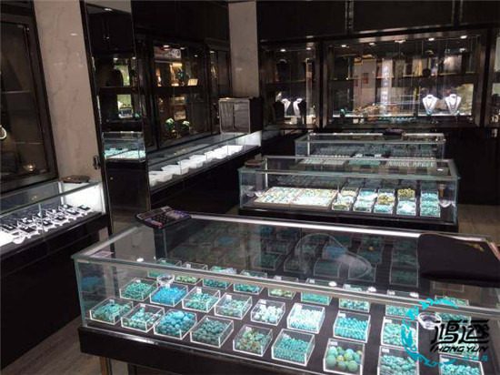 鸿运绿松石盘玩技巧,鸿运绿松石的盘玩方法