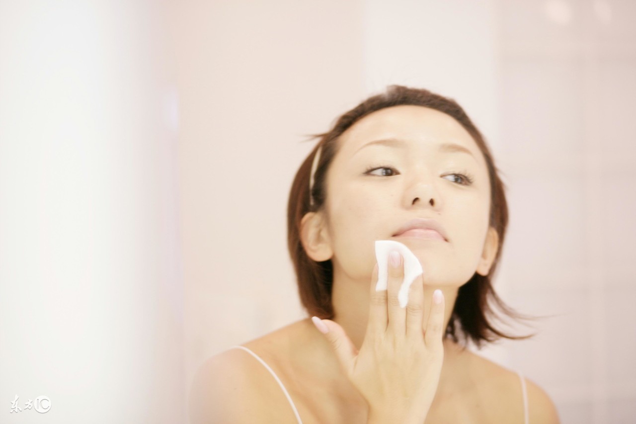 肌底液与精华液,肌底液和精华液哪个好用