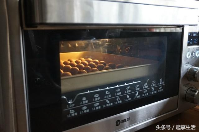 不用烤箱做出来的马卡龙,怎么做马卡龙简单不用牛奶