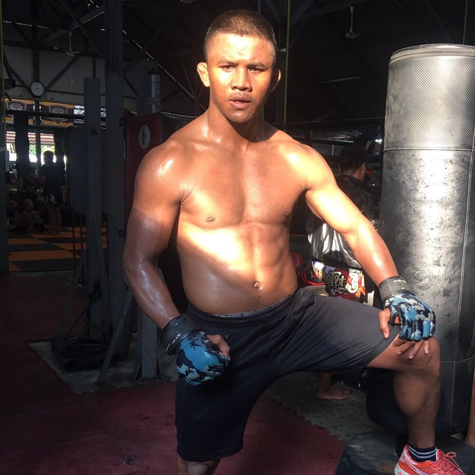 播求与一龙三番战现场直播,播求备战一龙训练