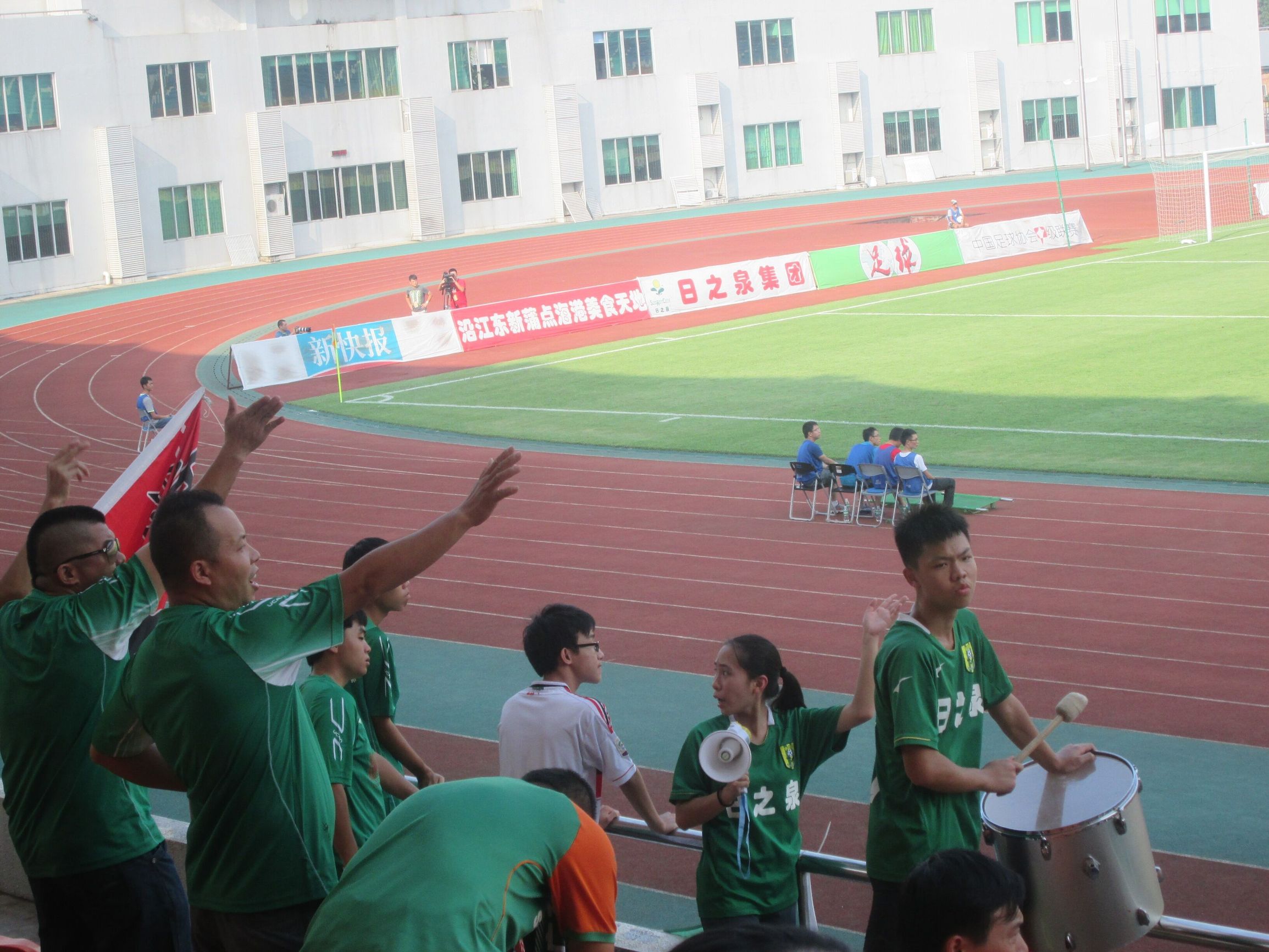 多少人痛饮这份悲凉中国足球俱乐部的更新换代我们只能接受!