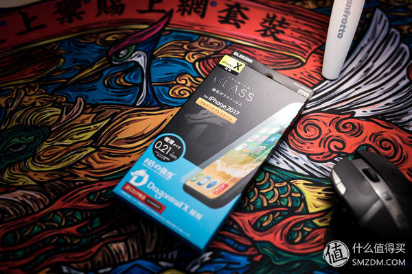 如何正确的给手机贴膜,怎么给手机贴膜全步骤