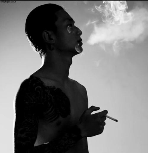 剃光头后变帅了,邋遢男剪掉头发之后变成帅哥