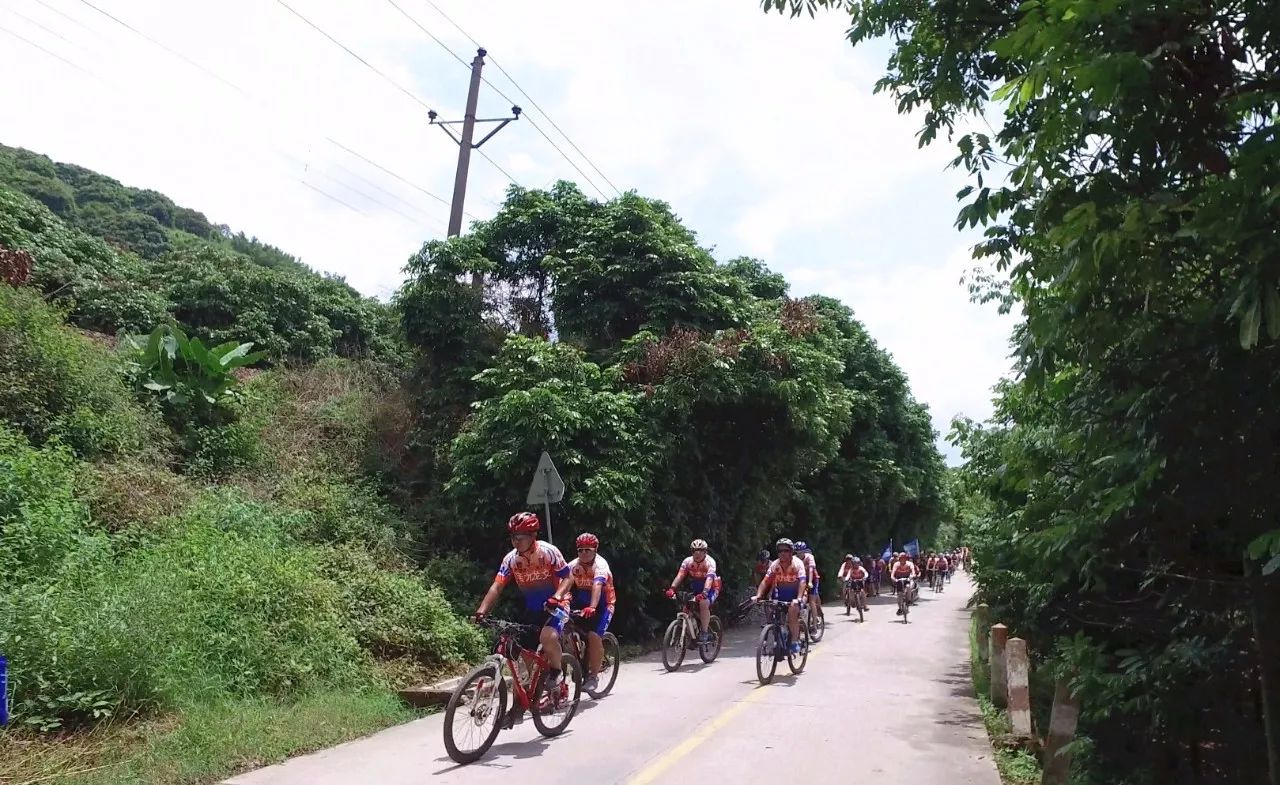 铁路镇最近发展,铁路小镇最新规划图