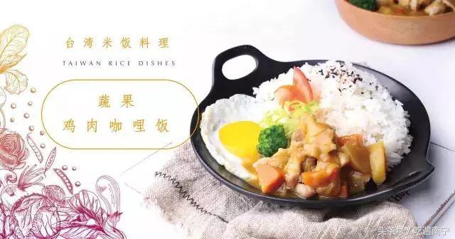 原本热闹的大街如今冷冷清清,现在的商场实体店冷冷清清