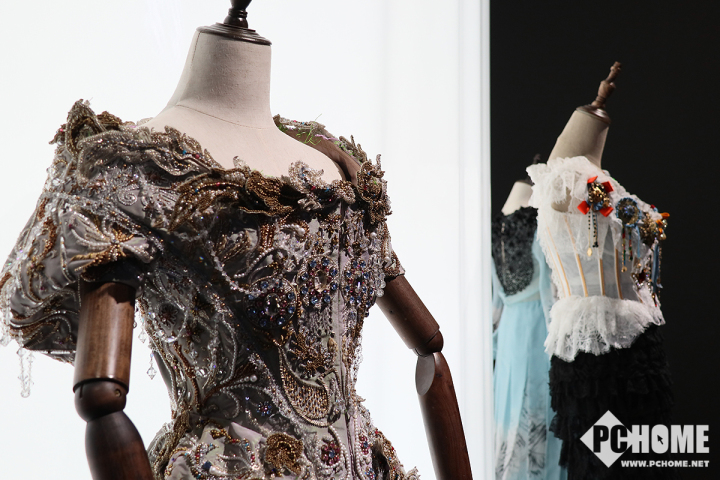 佳能eosm6markii,佳能6d镜头推荐便宜