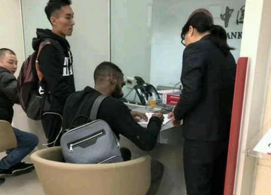 穆里奇在梅县铁汉工资,穆里奇年收入是多少