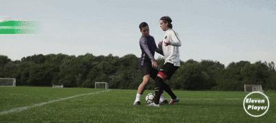 内马尔足球技巧视频,内马尔高超足球技巧