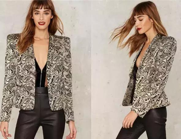 连年末派对都不知道怎么穿，你还指望脱单？