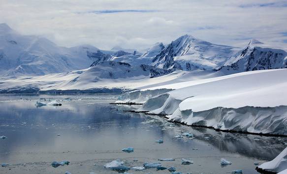 通往南极地下的水道,地球之极破冰船南极之旅