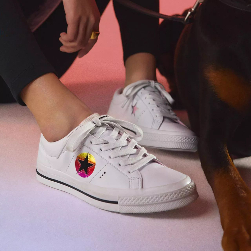 颜色很炫的球鞋,颜色鲜艳花里胡哨的球鞋