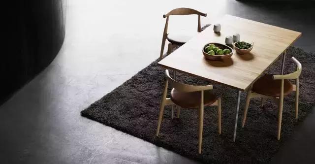 满世界都在山寨它，这把椅子凭什么成为大师最经典的传世之作？