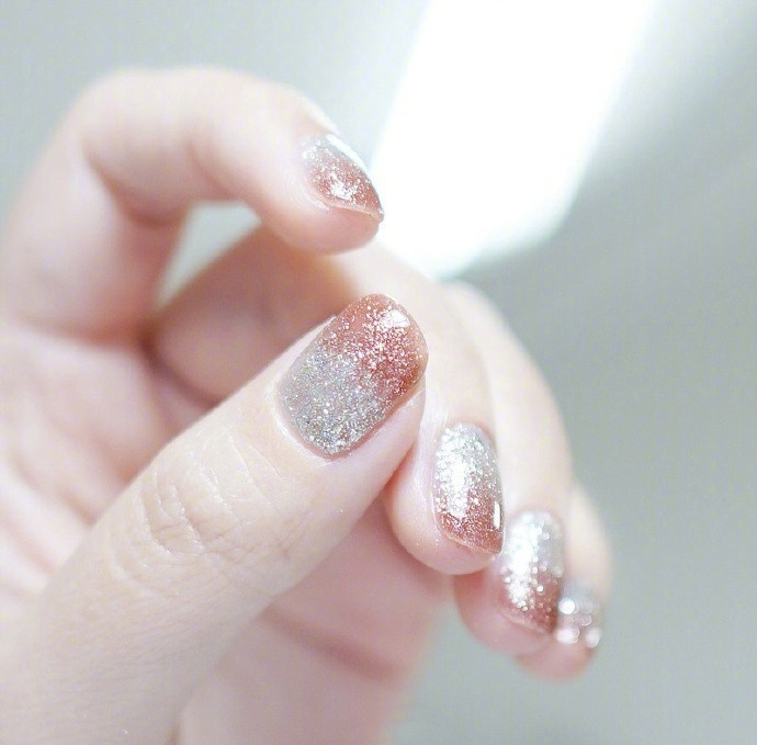 超好看的少女系美甲,适合直女的美甲