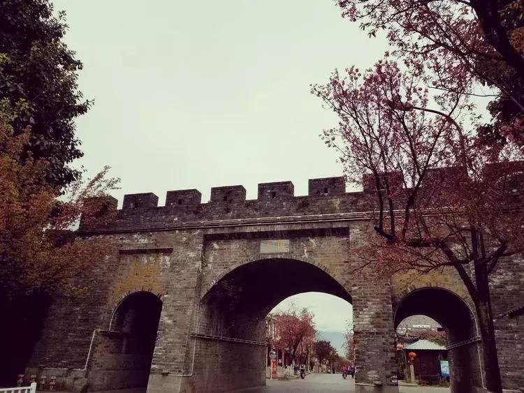 与大理古城最后一晚的邂逅,与大理的第五次相遇