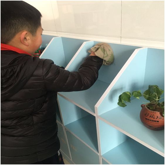 情暖校园爱心传递,校园通讯