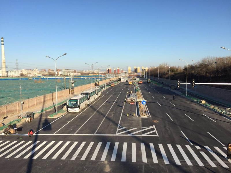 路通了,路通了水清了环境美了