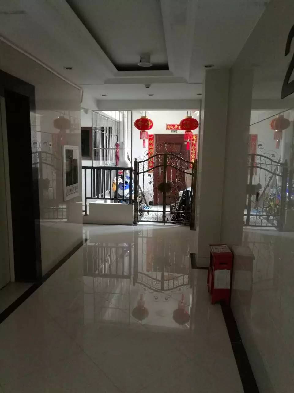 山语城楼顶违建,山语城违章建筑拆除