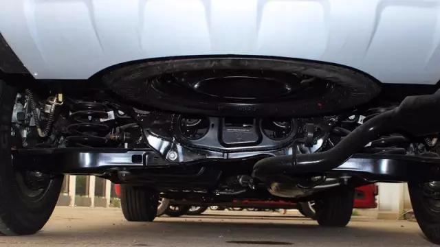 动力太强不敢开,动力太肉的车真的难开