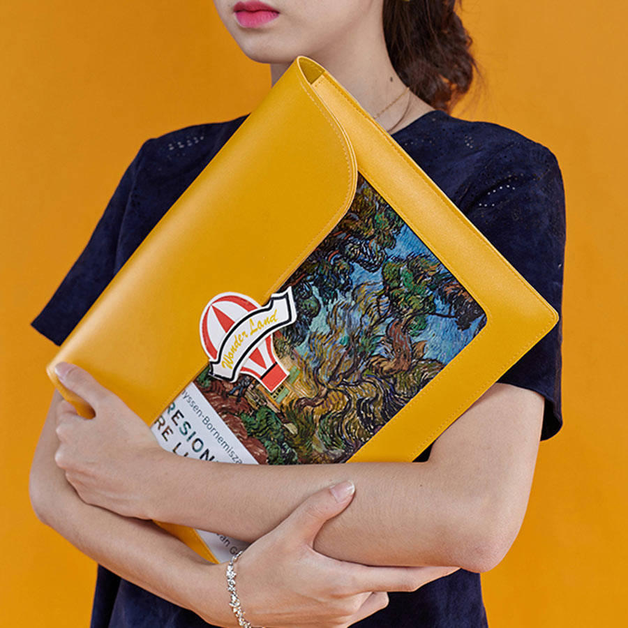 买个包平时背着逛街买什么样的,月入3千背什么包值得买