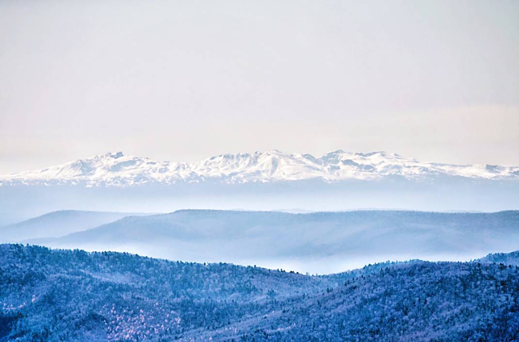 盘点6条值得一去的绝美路线,中国适合自驾旅行的45条路线