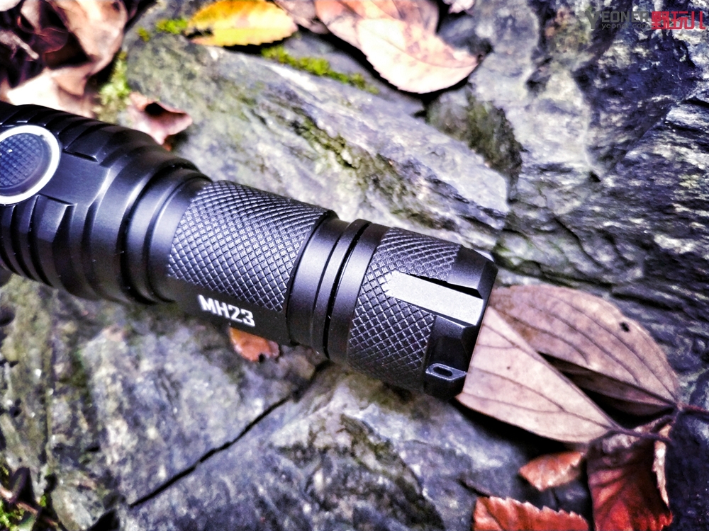 奈特科尔mh12v2和mh12se哪款好,奈特科尔mh10v2和mh12v2