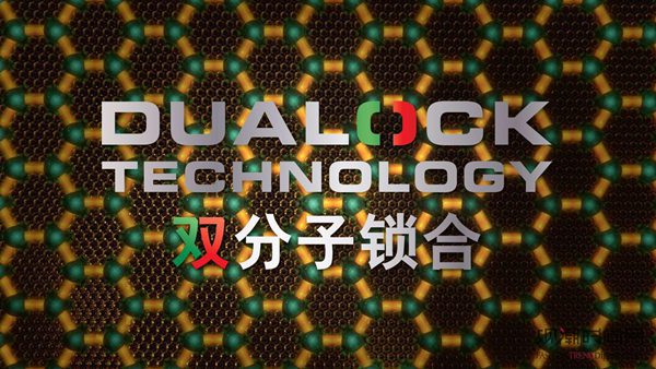 乱雪渐欲迷人眼,学会几招不惧险嘉实多磁护教你雪天安全行车正确姿势