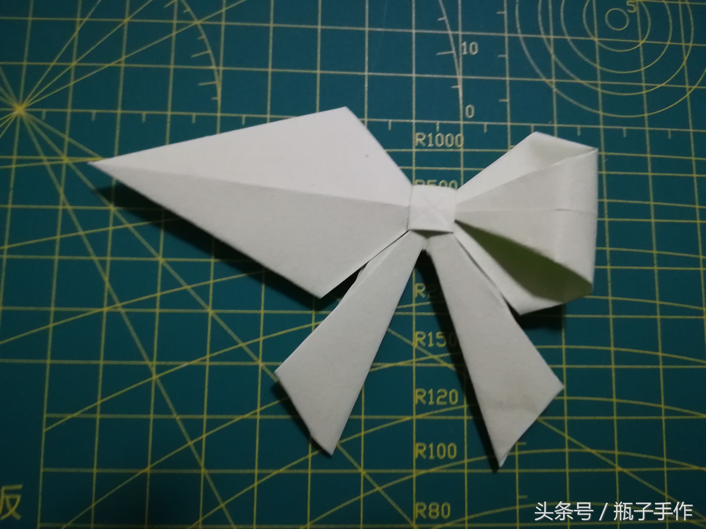 手工diy折纸ins蝴蝶结,手工折纸蝴蝶结详细慢教程