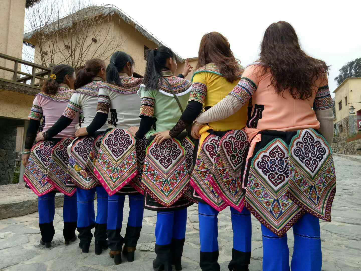 彝族传统文化风俗,讲解彝族文化习俗