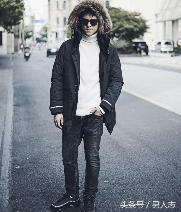 羽绒服推荐男潮牌,年轻人20岁帅气羽绒服男款爆款