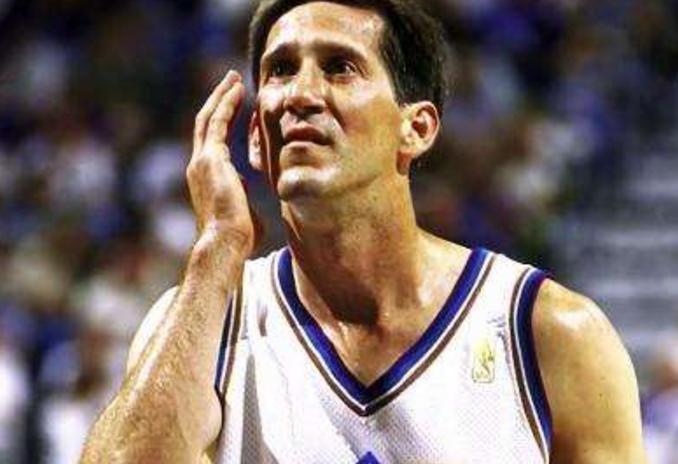 nba球员罚球姿势纳什,纳什罚球准备动作被打断