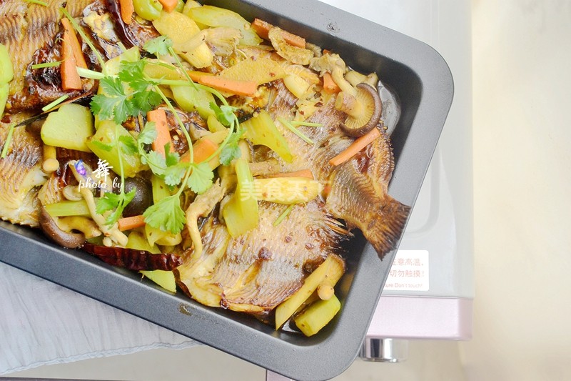 私房烤鱼如何做,烤鱼美食教程家庭版