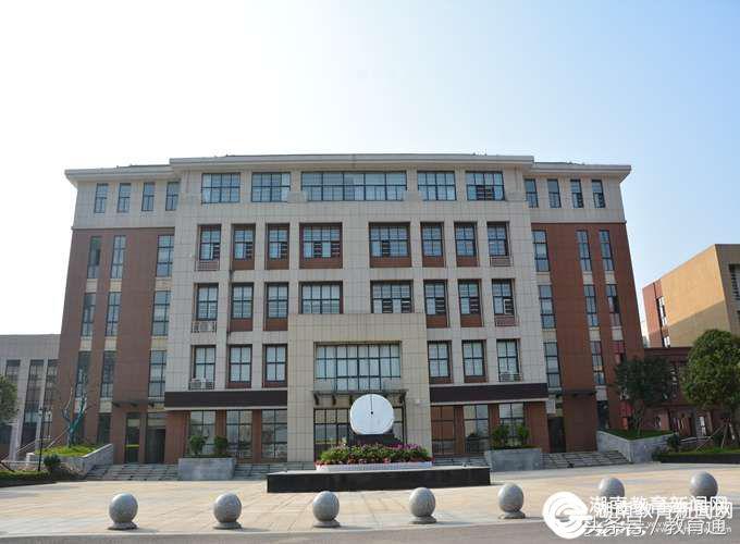 江南区好的小学,身边的好学校80中
