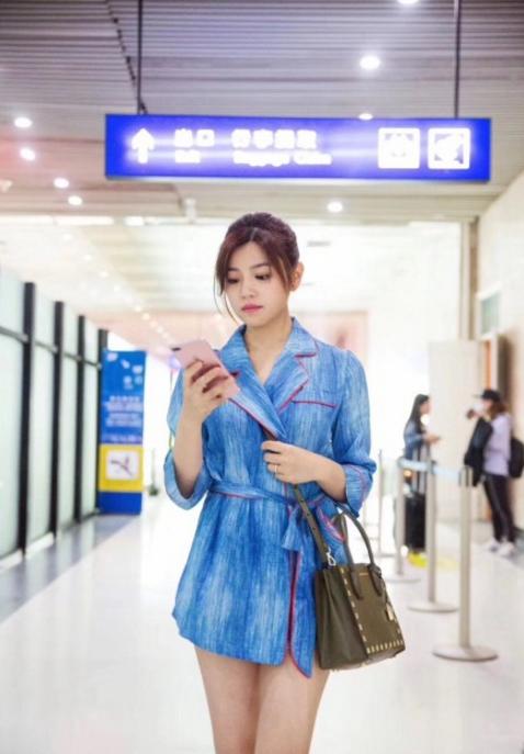 mk杨幂同款包到底有哪些型号?盘点杨幂这些年宠幸的mk包~