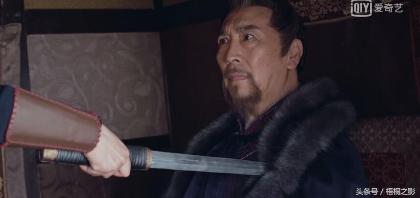 蔺晨拿出赤焰手环回忆混剪,琅琊榜飞流拿水泼蔺晨是哪集