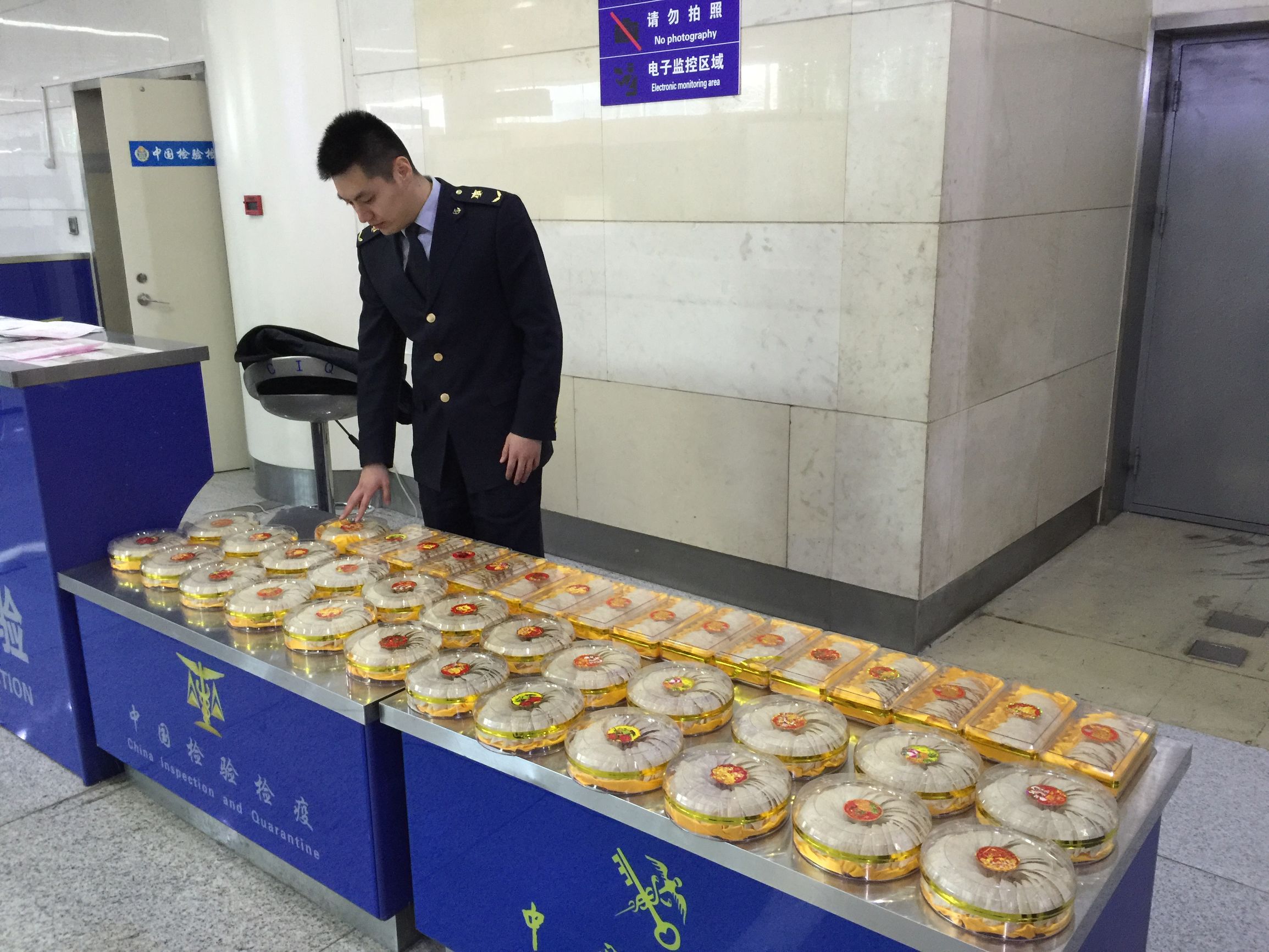 澳门何鸿燊长女,澳门大亨何鸿燊女儿