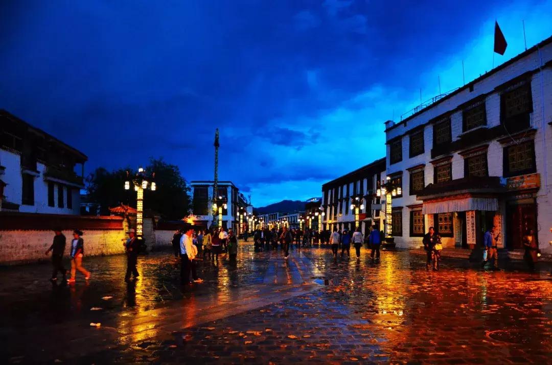 拉林高速最美段,公路的颜值