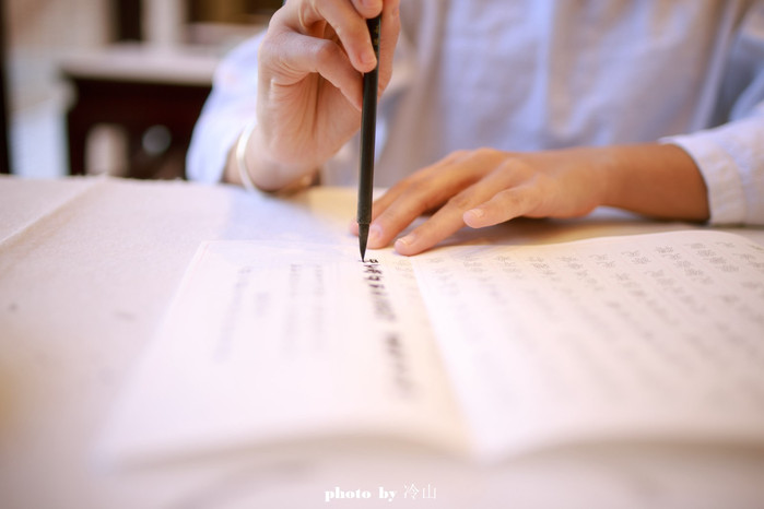 骞夸笢鍝噷鍙互绂呬慨浣忓,宀崡绂呬慨閰掑簵鍥剧墖