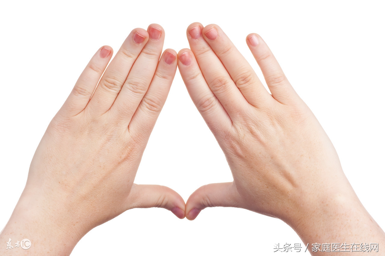 指甲上的半月痕消失代表什么情况,指甲半月痕消失怎样才能恢复