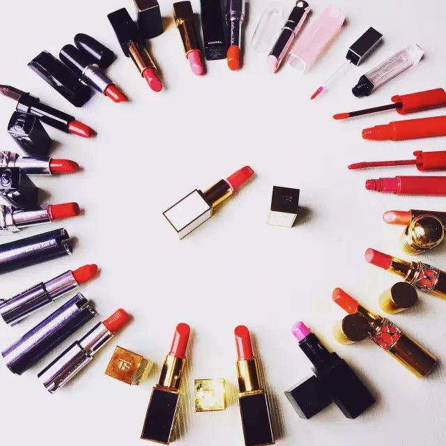 全宇宙口红,推荐一支带细闪的口红